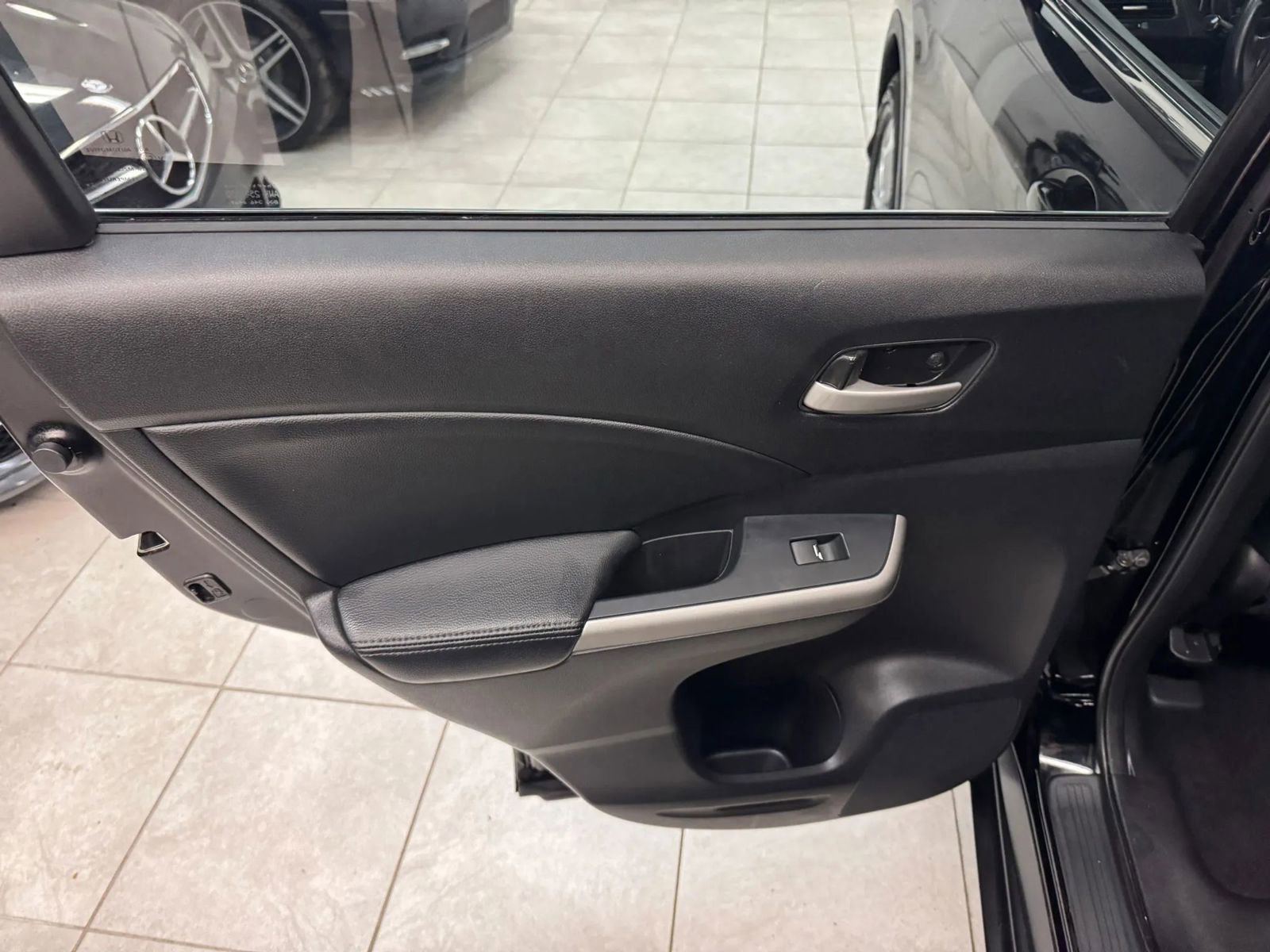 Used 2014 Honda CR-V EX-L image 16