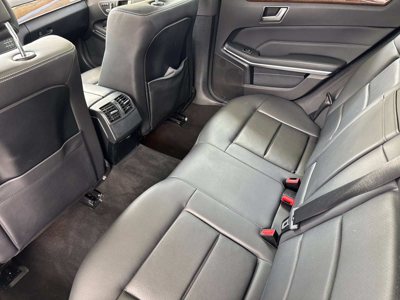 Used 2016 Mercedes-Benz E 350 4MATIC Wagon image 12