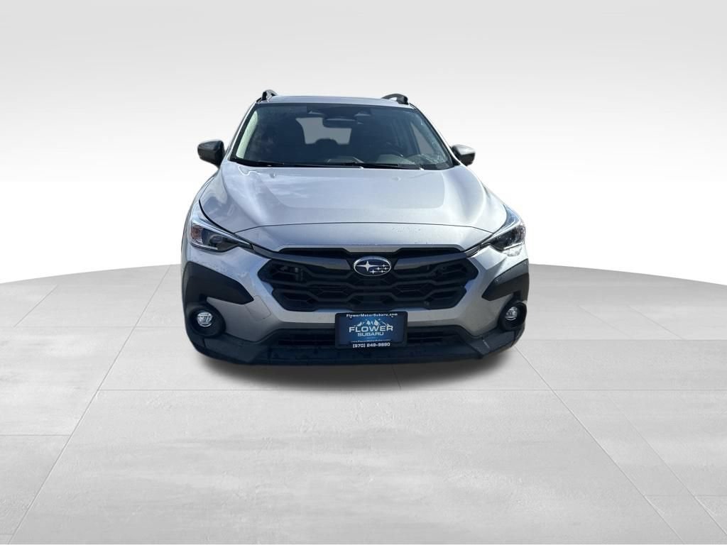Used 2025 Subaru Crosstrek 2.5i Premium AWD/4WD image 3
