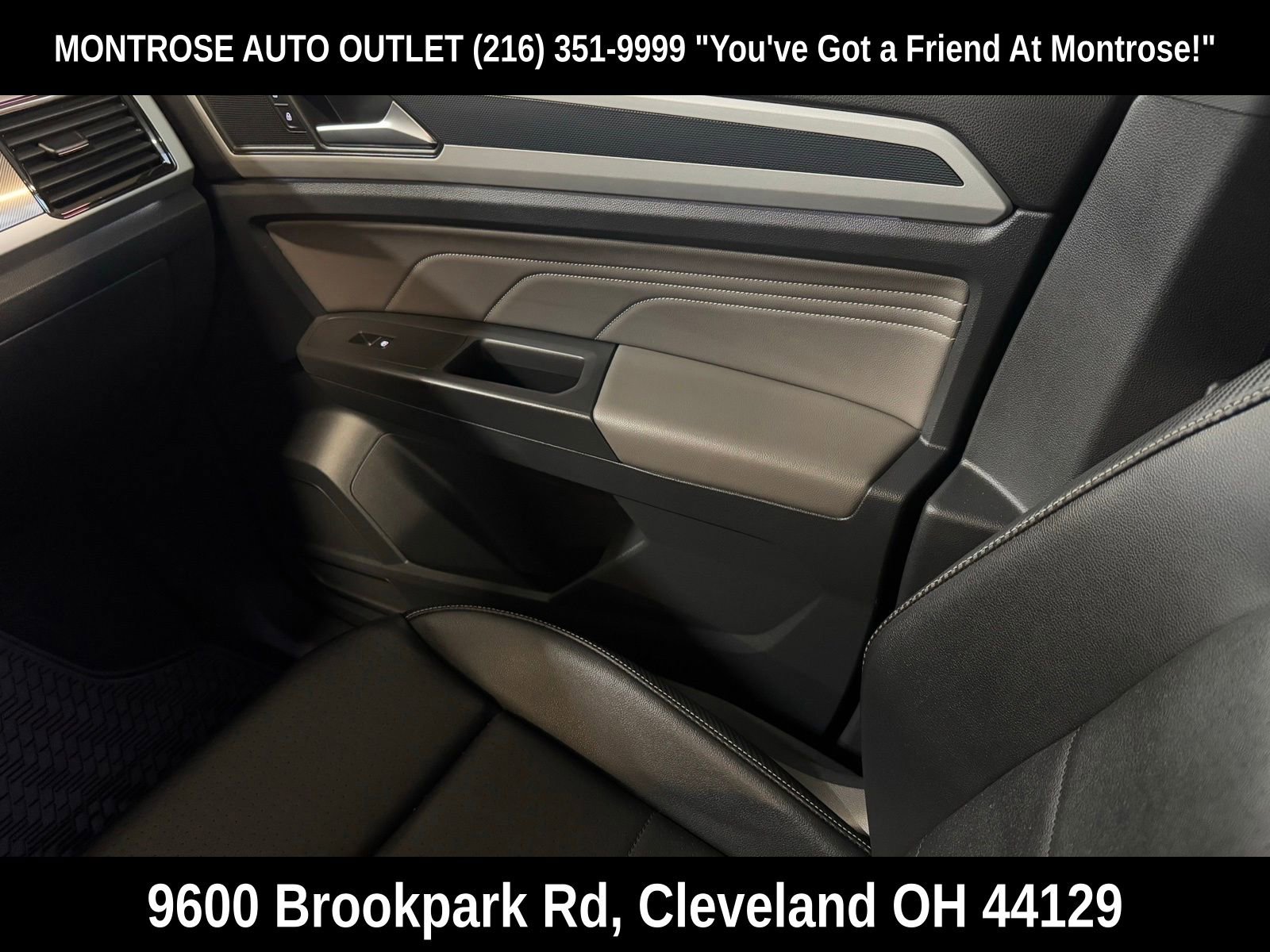 Used 2022 Volkswagen Atlas Cross Sport SEL R-Line image 39