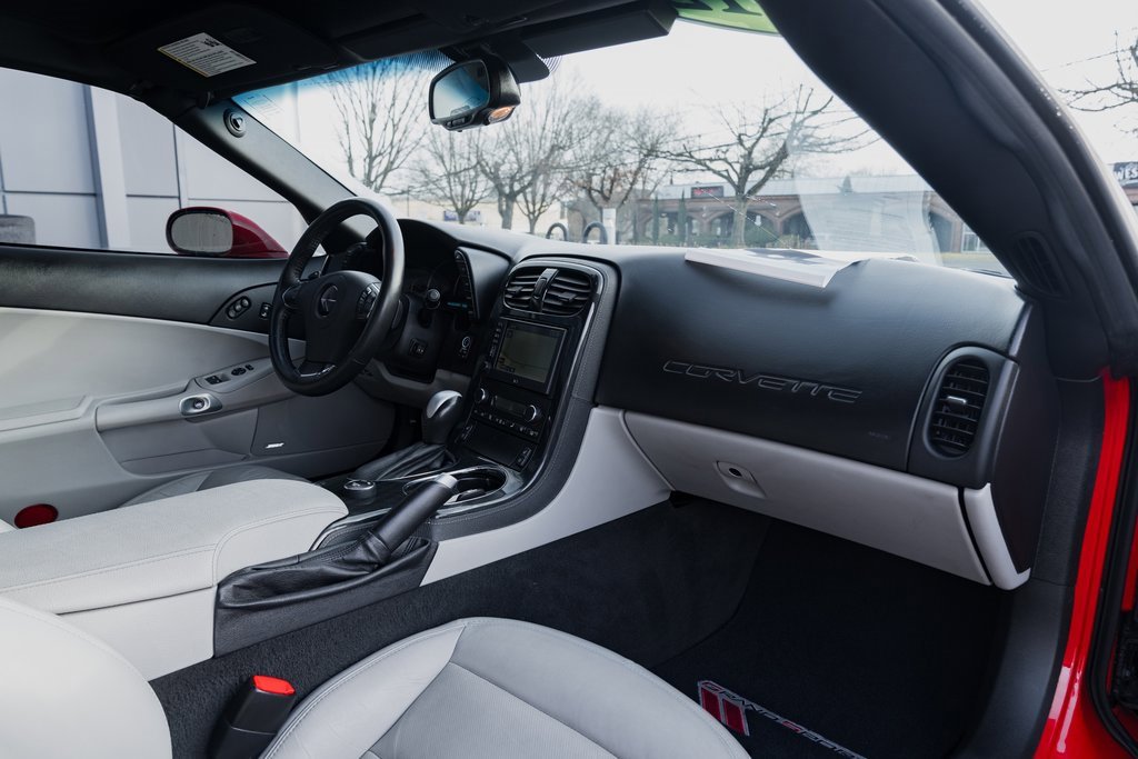 Used 2012 Chevrolet Corvette Grand Sport w/ 3LT Preferred Equipment Group image 19