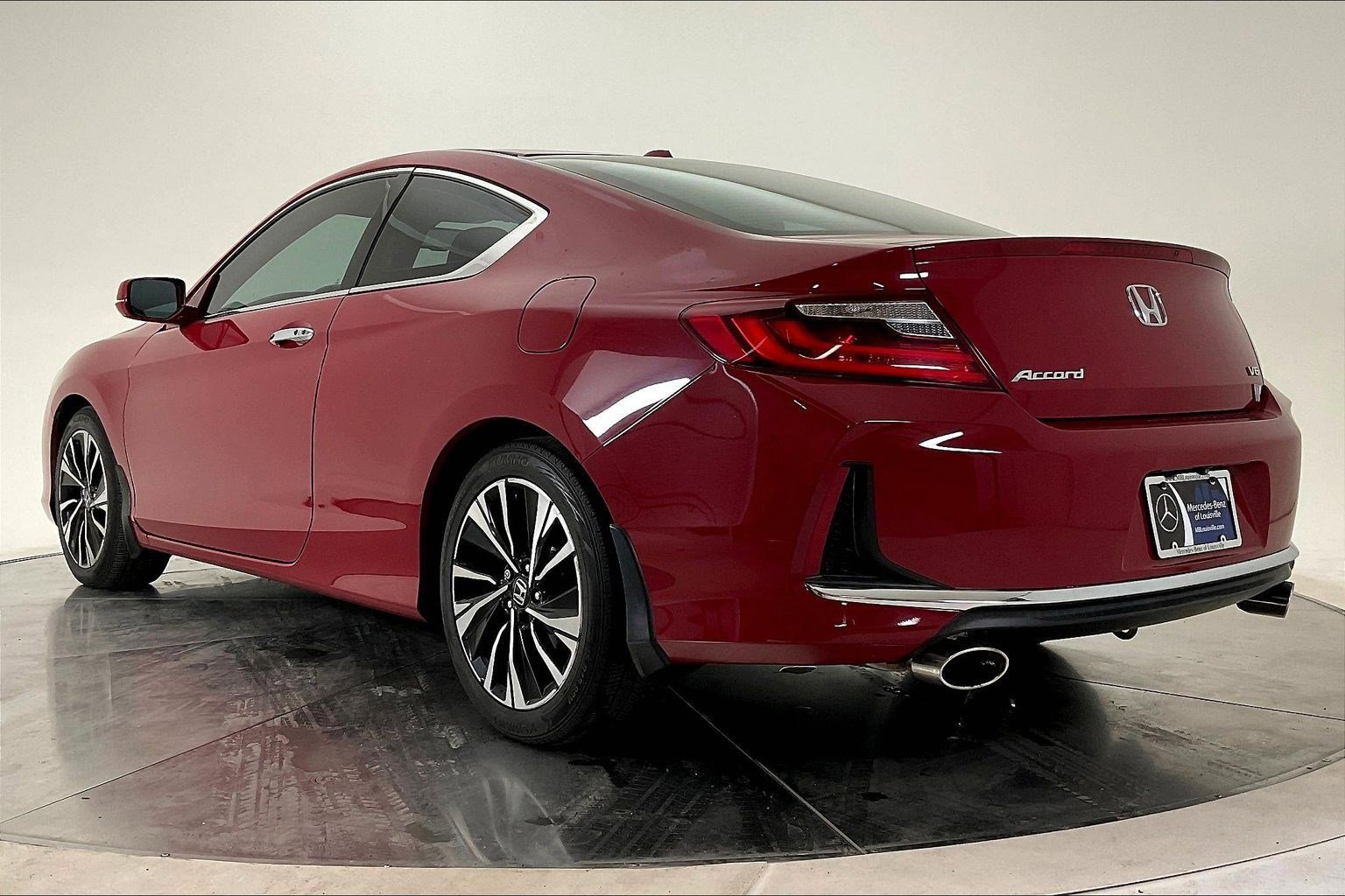 Used 2016 Honda Accord EX-L image 3