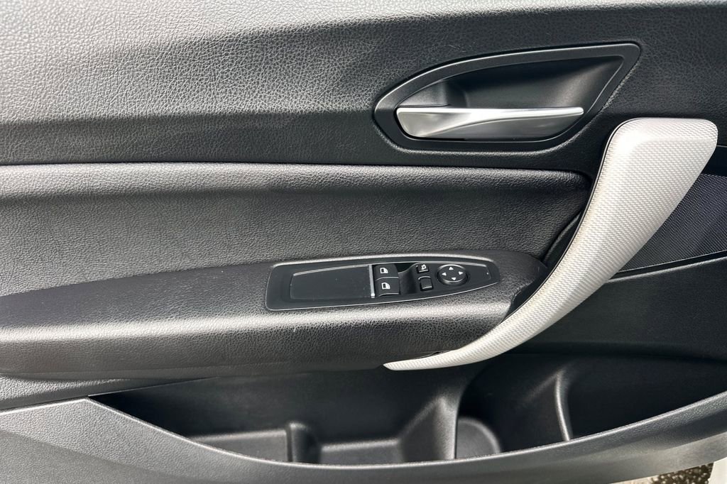 Used 2020 BMW 230i Coupe w/ M Sport Package image 10