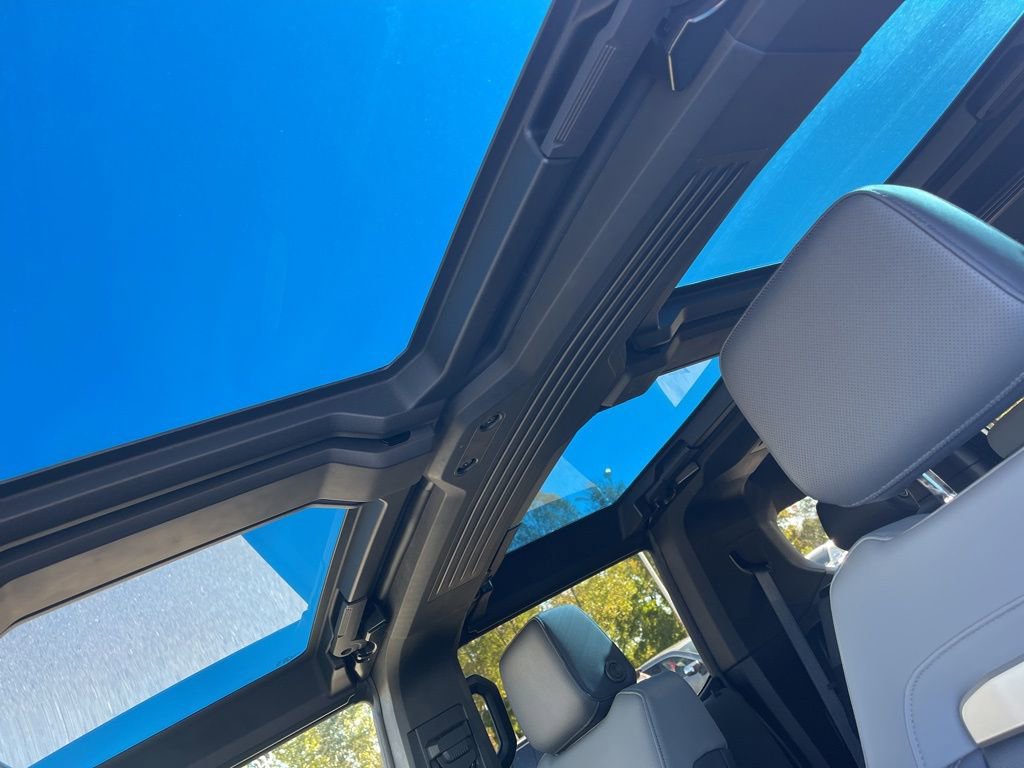 Used 2024 GMC Hummer EV 2X image 27