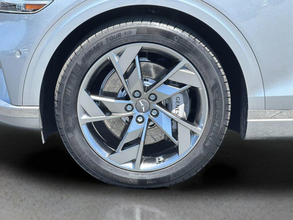 Used 2023 Genesis Electrified GV70 AWD/4WD image 27