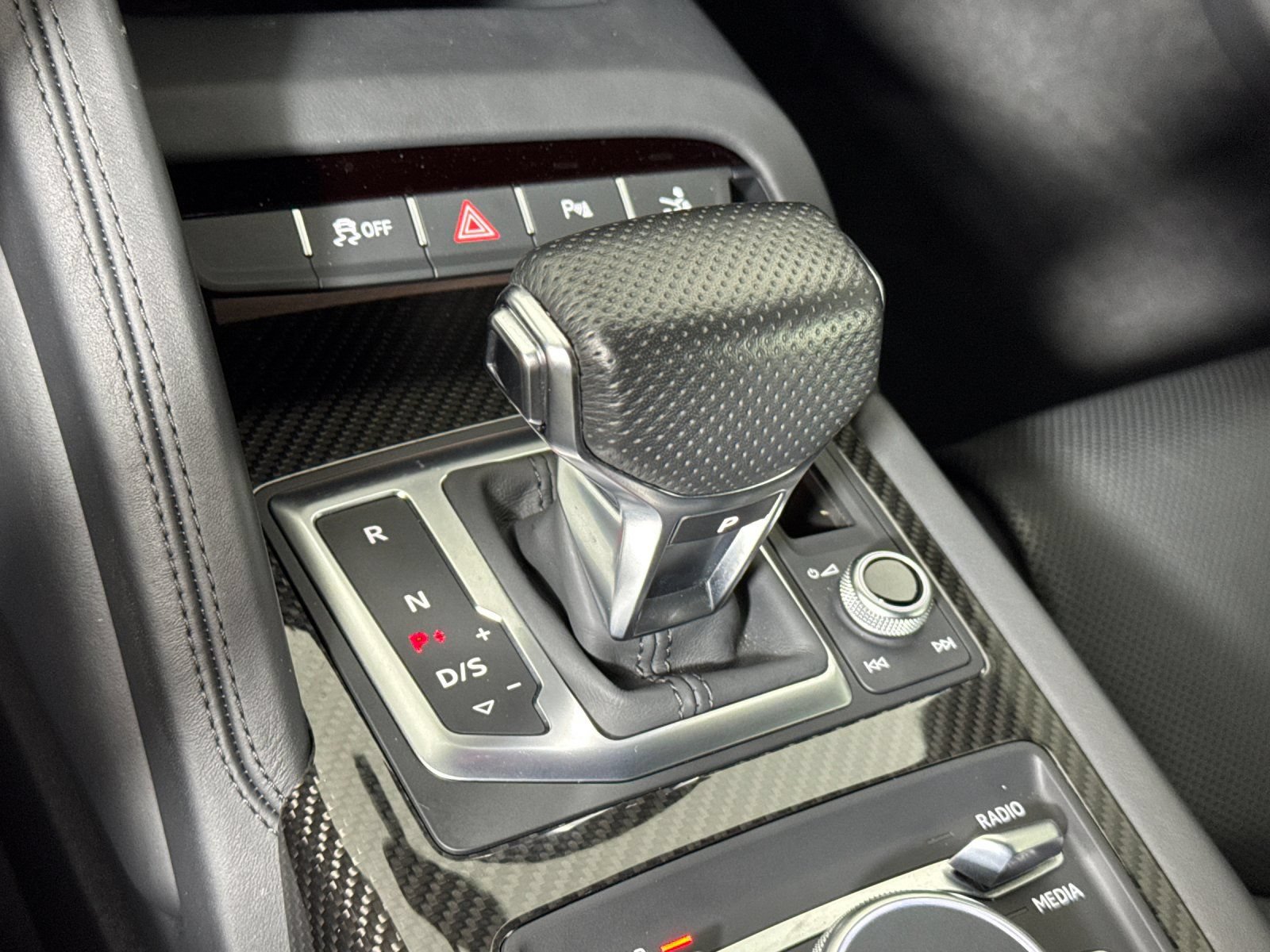 Used 2023 Audi R8 V10 performance w/ Dynamic Package RWD image 19