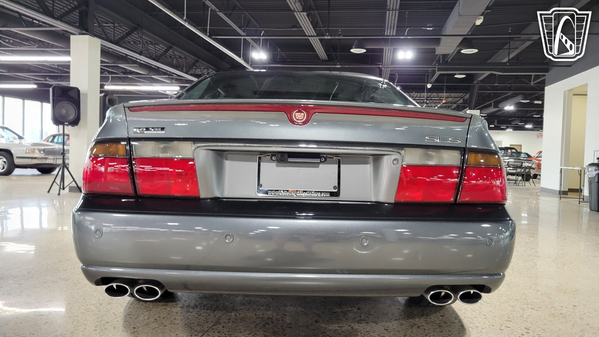 Used 2004 Cadillac Seville SLS w/ Preferred Equipment Group FWD image 31