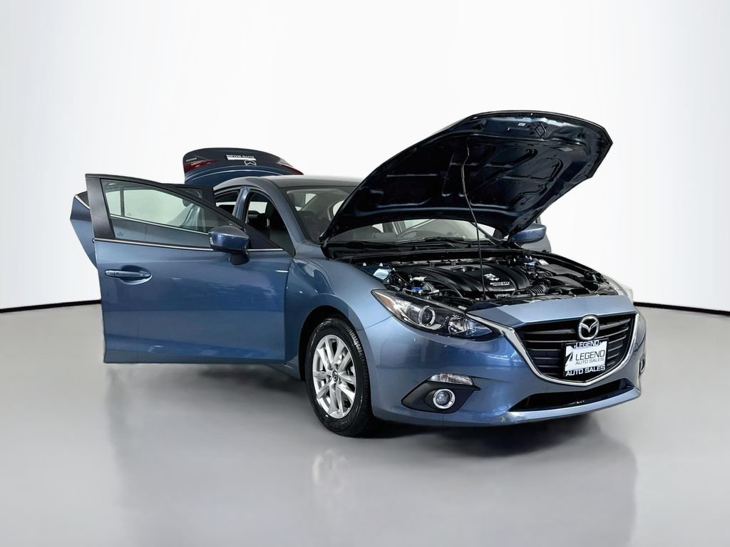 Used 2014 MAZDA MAZDA3 i Touring w/ Technology Package FWD image 18