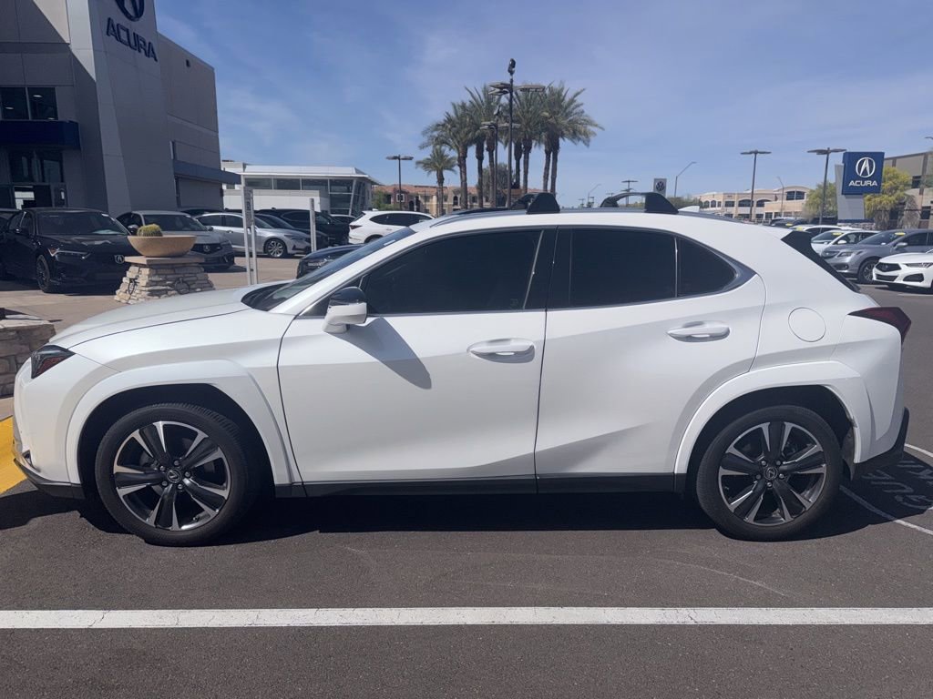 Used 2024 Lexus UX 250h 250h Premium image 4