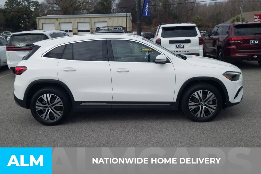 Used 2025 Mercedes-Benz GLA 250 4MATIC image 4