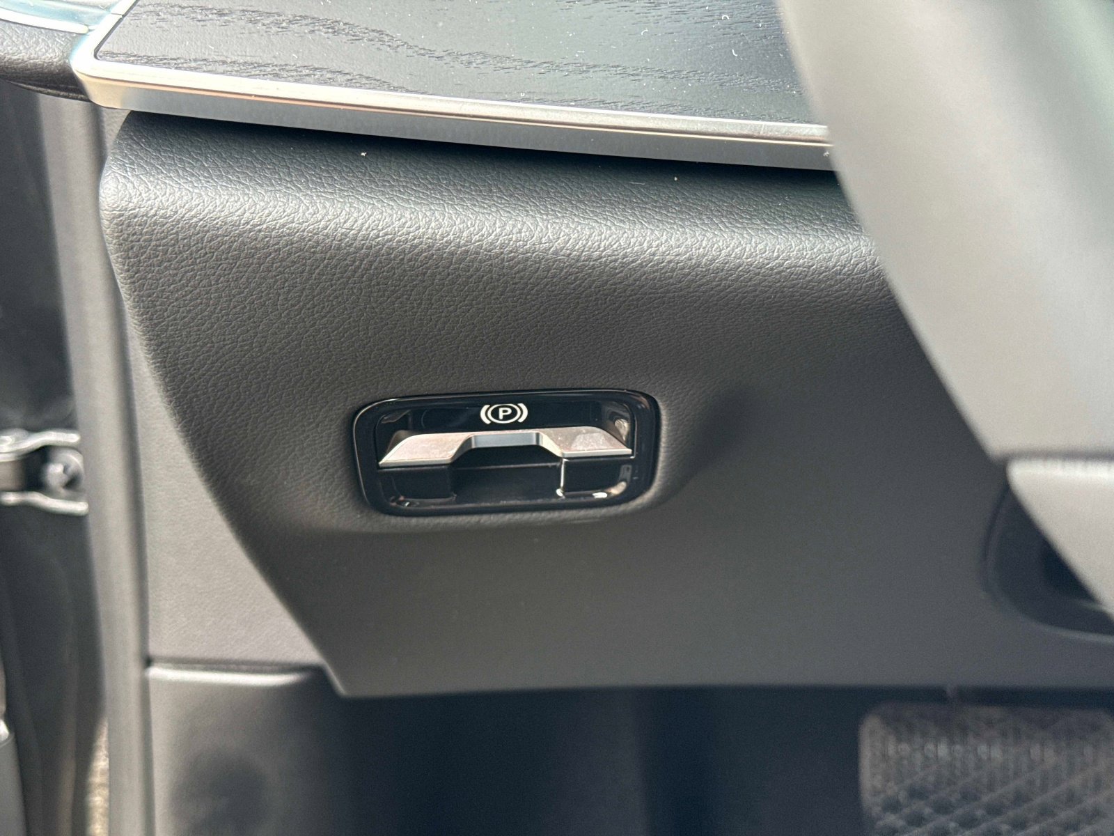 New 2026 Mercedes-Benz E 350 Sedan image 35