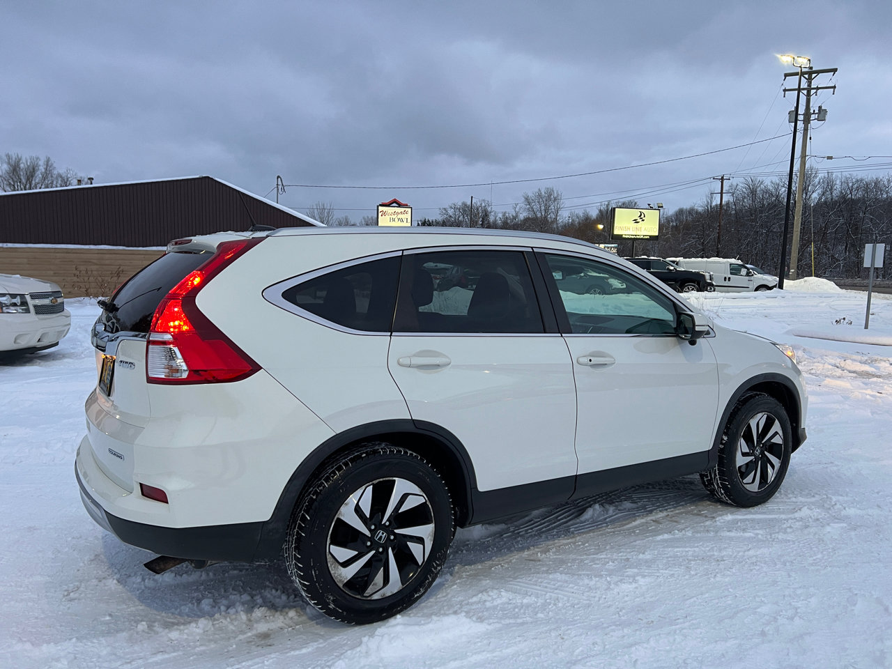 Used 2016 Honda CR-V Touring image 11