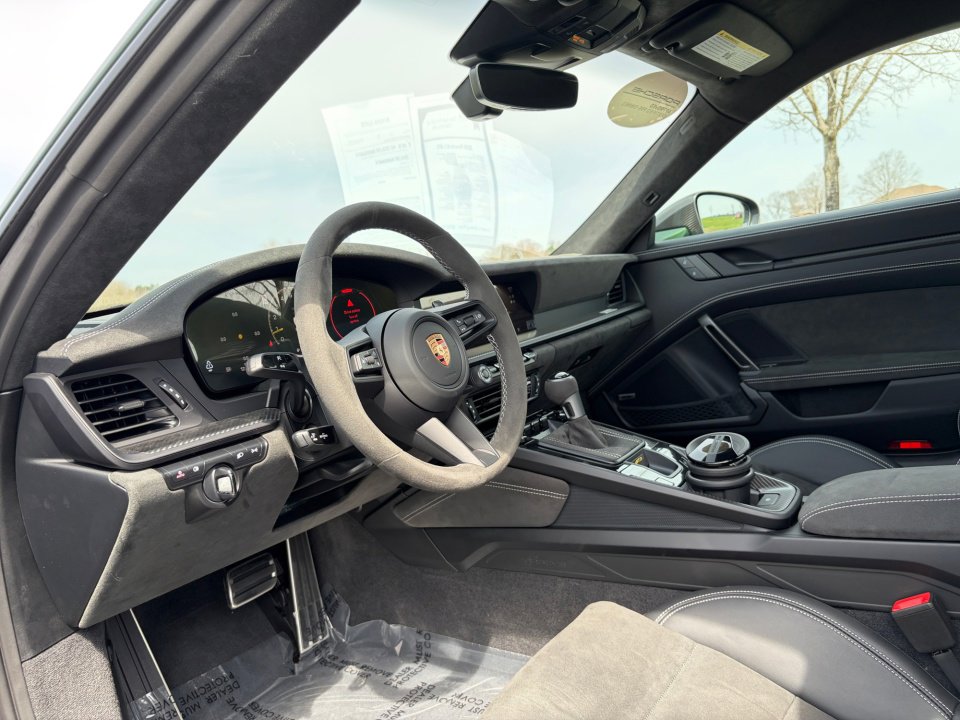 Certified 2026 Porsche 911 GT3 RWD image 12
