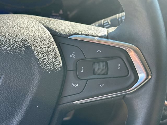 Used 2024 Chevrolet Trax LT w/ Driver Confidence Package FWD image 41