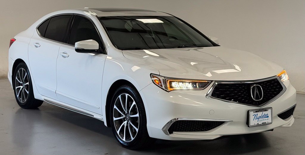 Used 2018 Acura TLX w/ Technology Package FWD image 4