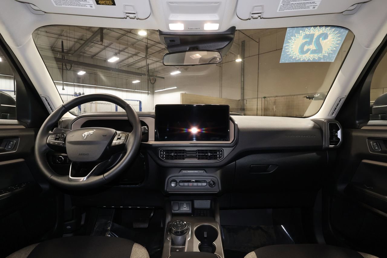 Used 2025 Ford Bronco Sport Big Bend w/ Convenience Package image 28