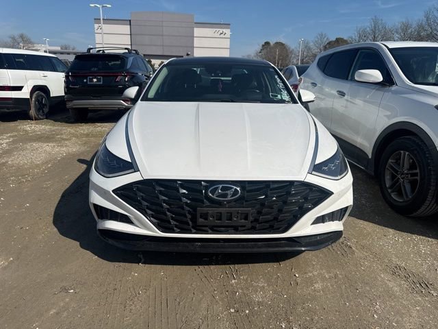 Used 2023 Hyundai Sonata Limited w/ Preferred Accessory Package image 3