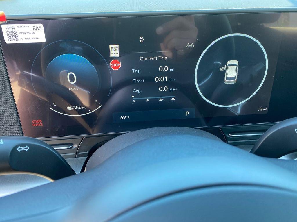 New 2026 Hyundai Kona SEL Premium AWD/4WD image 33