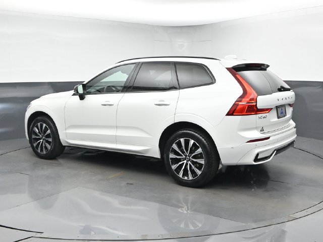 Used 2024 Volvo XC60 B5 Plus w/ Protection Package Premier AWD/4WD image 6