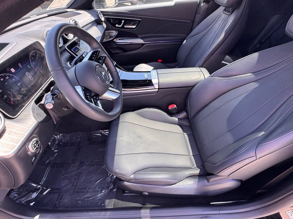 Used 2025 Mercedes-Benz CLE 300 4MATIC Coupe image 18