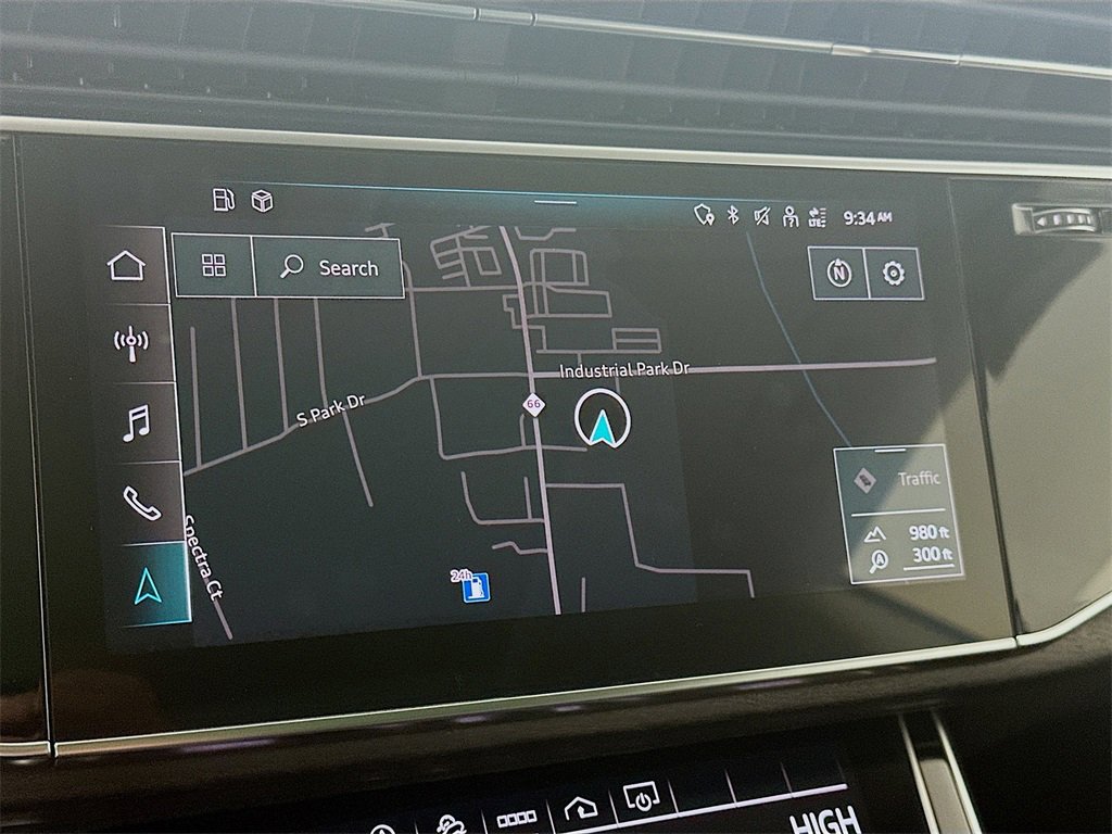 Used 2021 Audi Q8 Premium Plus w/ Premium Plus Package image 19