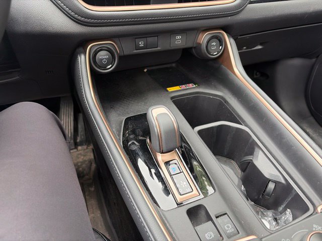 Used 2025 Toyota Grand Highlander AWD Hybrid image 25