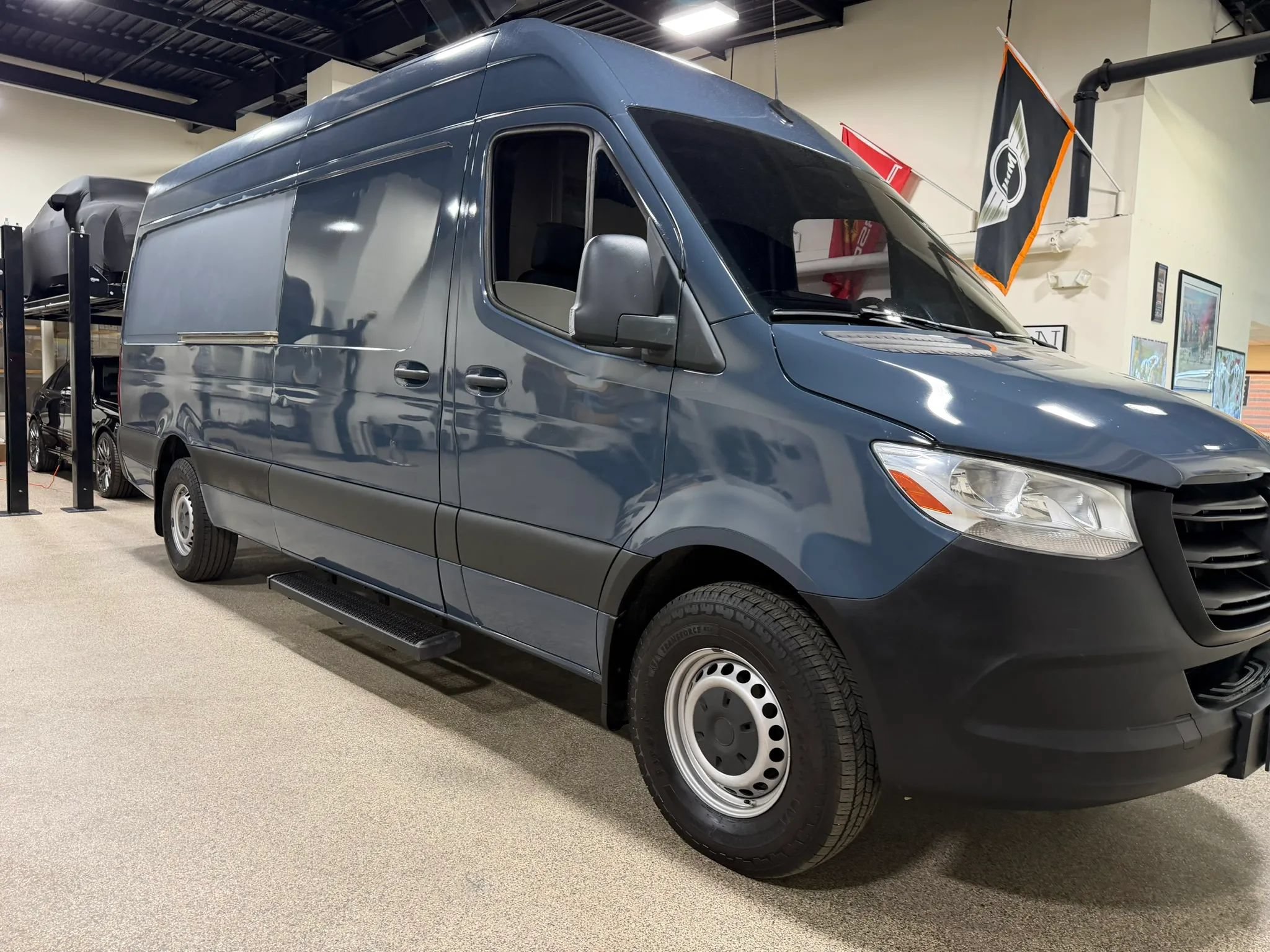 Used 2019 Mercedes-Benz Sprinter 170 image 14