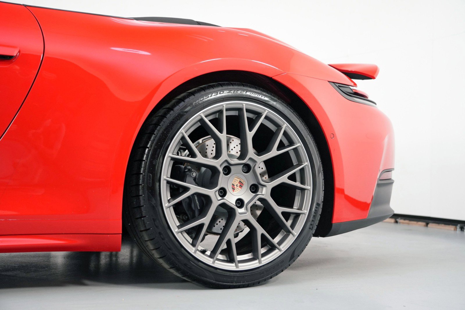 Used 2025 Porsche 911 Carrera RWD image 60