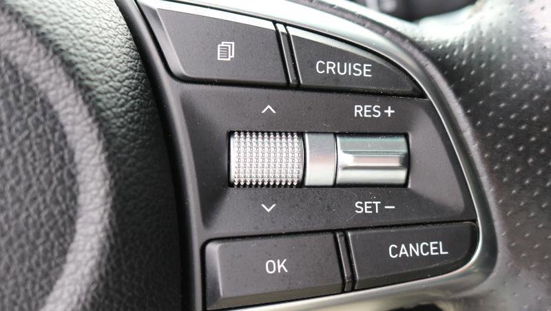 Used 2019 Genesis G70 2.0T Sport image 10