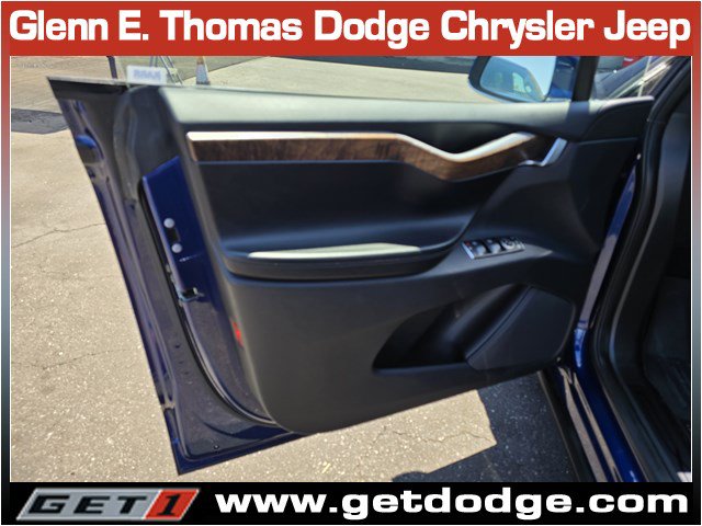 Used 2020 Tesla Model X Long Range AWD/4WD image 19