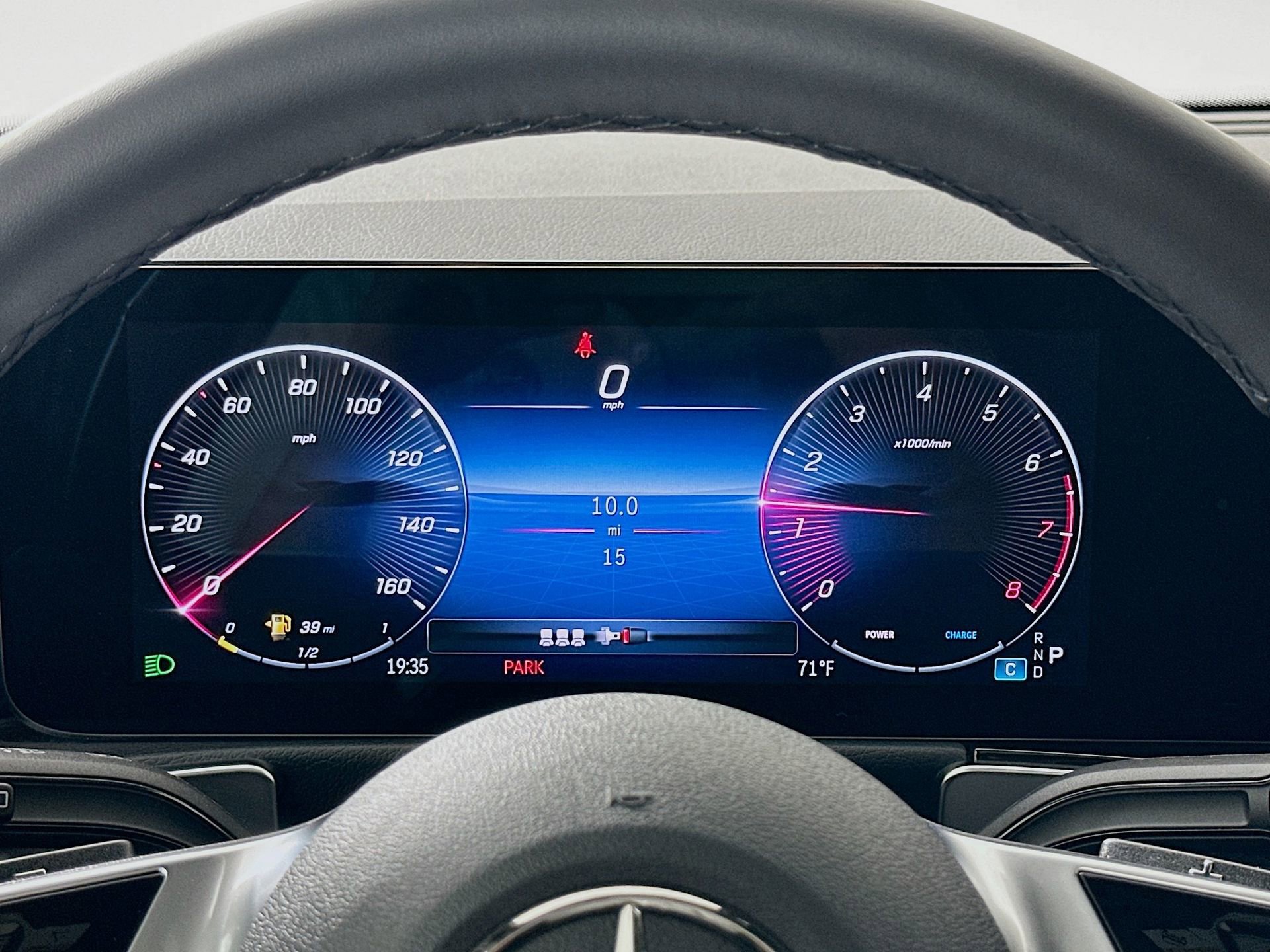 New 2026 Mercedes-Benz GLB 250 image 13
