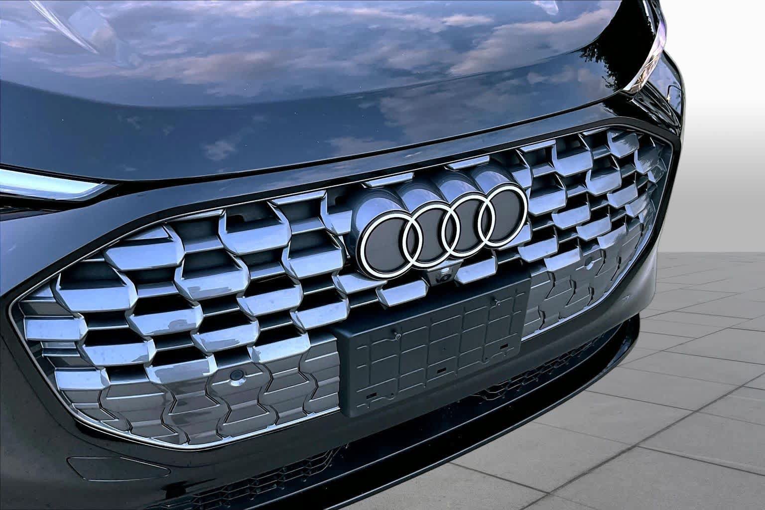 Used 2026 Audi Q5 Premium w/ Convenience Package AWD/4WD image 32