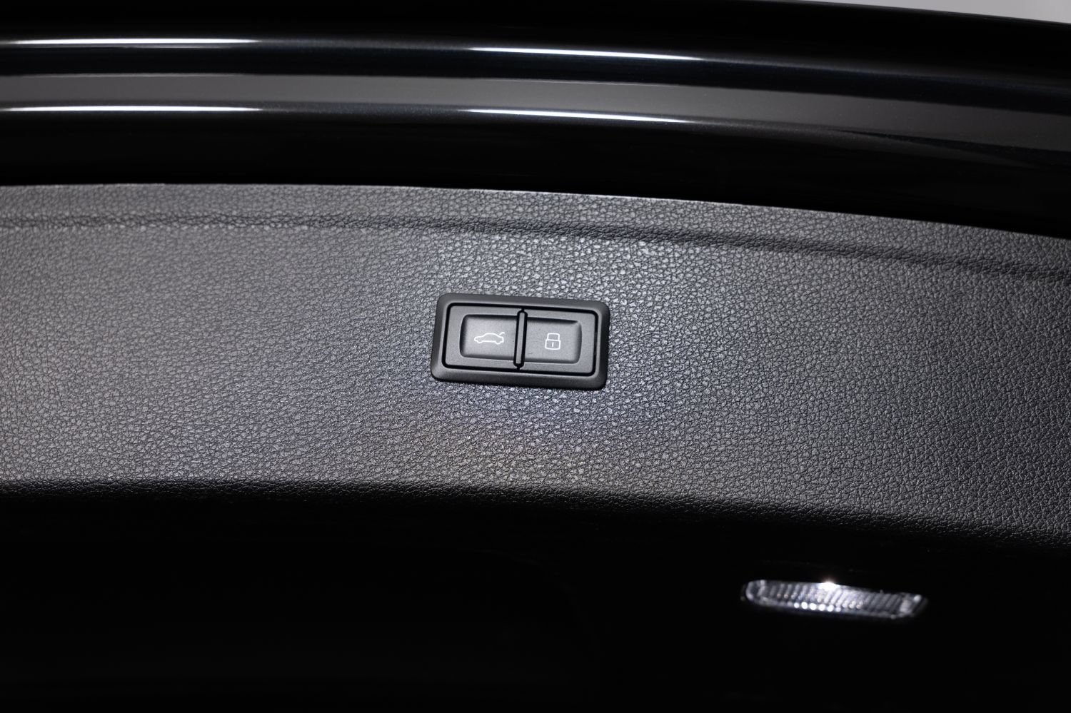 Used 2021 Audi SQ5 Prestige w/ Prestige Package AWD/4WD image 21