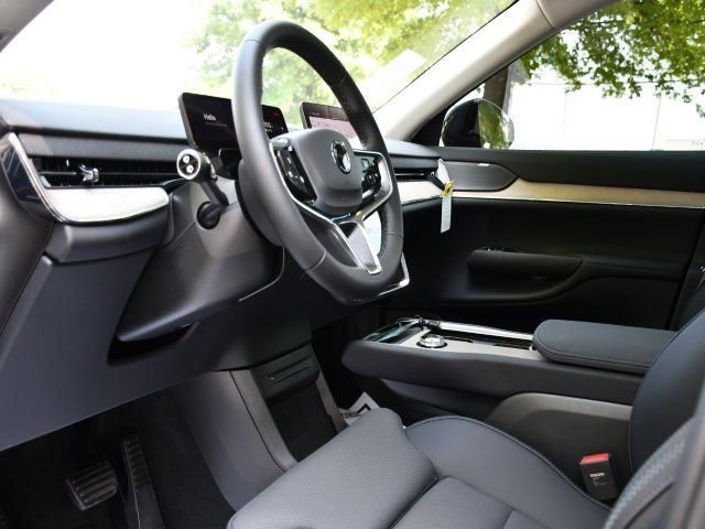 New 2025 Volvo EX90 Ultra AWD/4WD image 12
