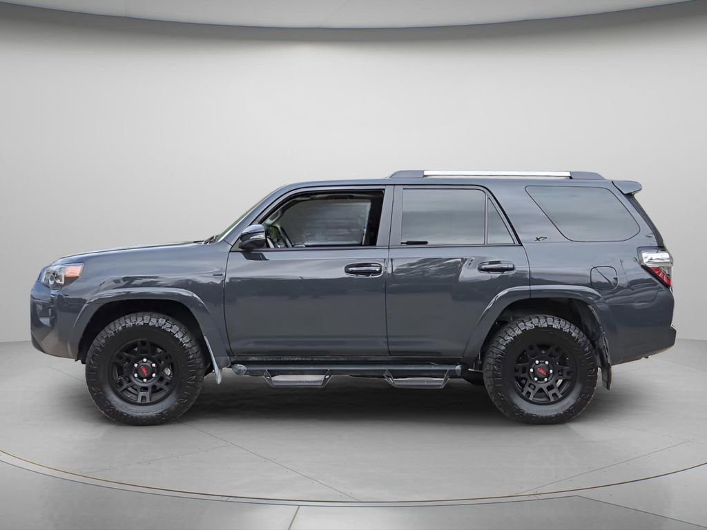 Used 2024 Toyota 4Runner SR5 Premium w/ Moonroof Package image 3