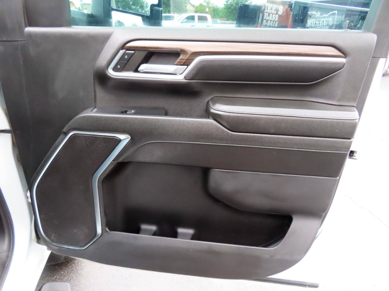 Used 2024 Chevrolet Silverado 2500 LT AWD/4WD image 37