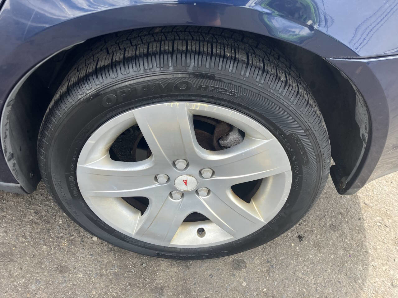 Used 2009 Pontiac G6 Sedan w/ Sun And Sound Package image 15