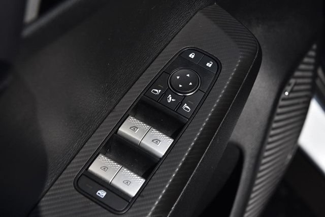 Used 2025 Mitsubishi Outlander SE AWD/4WD image 8
