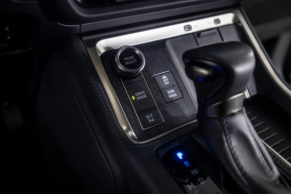 Used 2024 Lexus GX 550 550 Luxury w/ Cold Area Package image 37