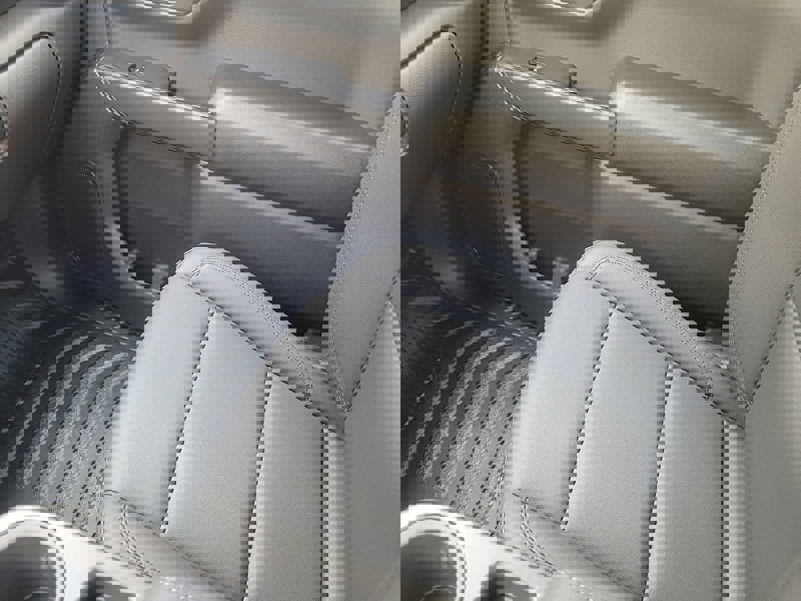 New 2026 GMC Sierra 1500 Pro w/ Pro Value Package image 25