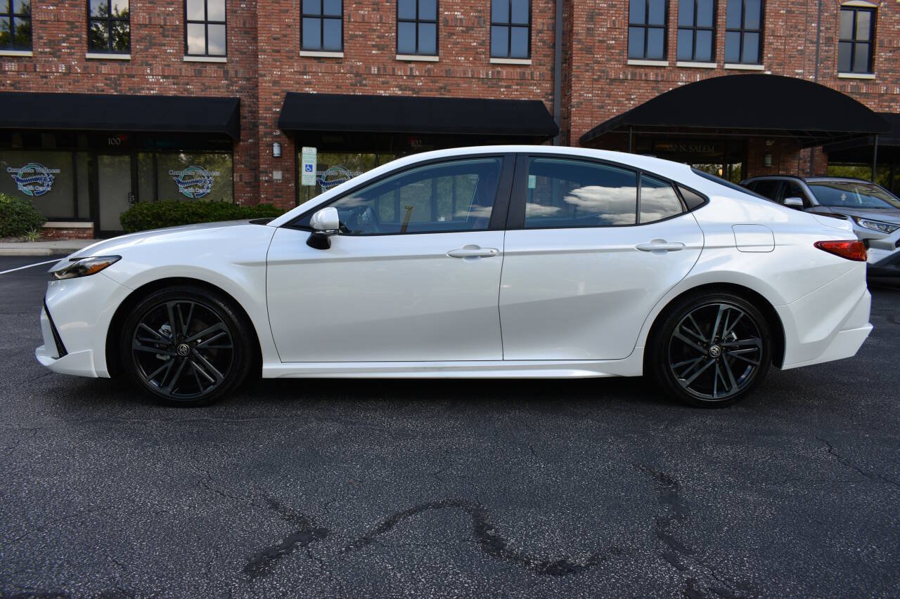 Used 2026 Toyota Camry XSE FWD image 4