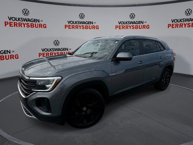 Certified 2024 Volkswagen Atlas Cross Sport SE w/ Black Wheel Package