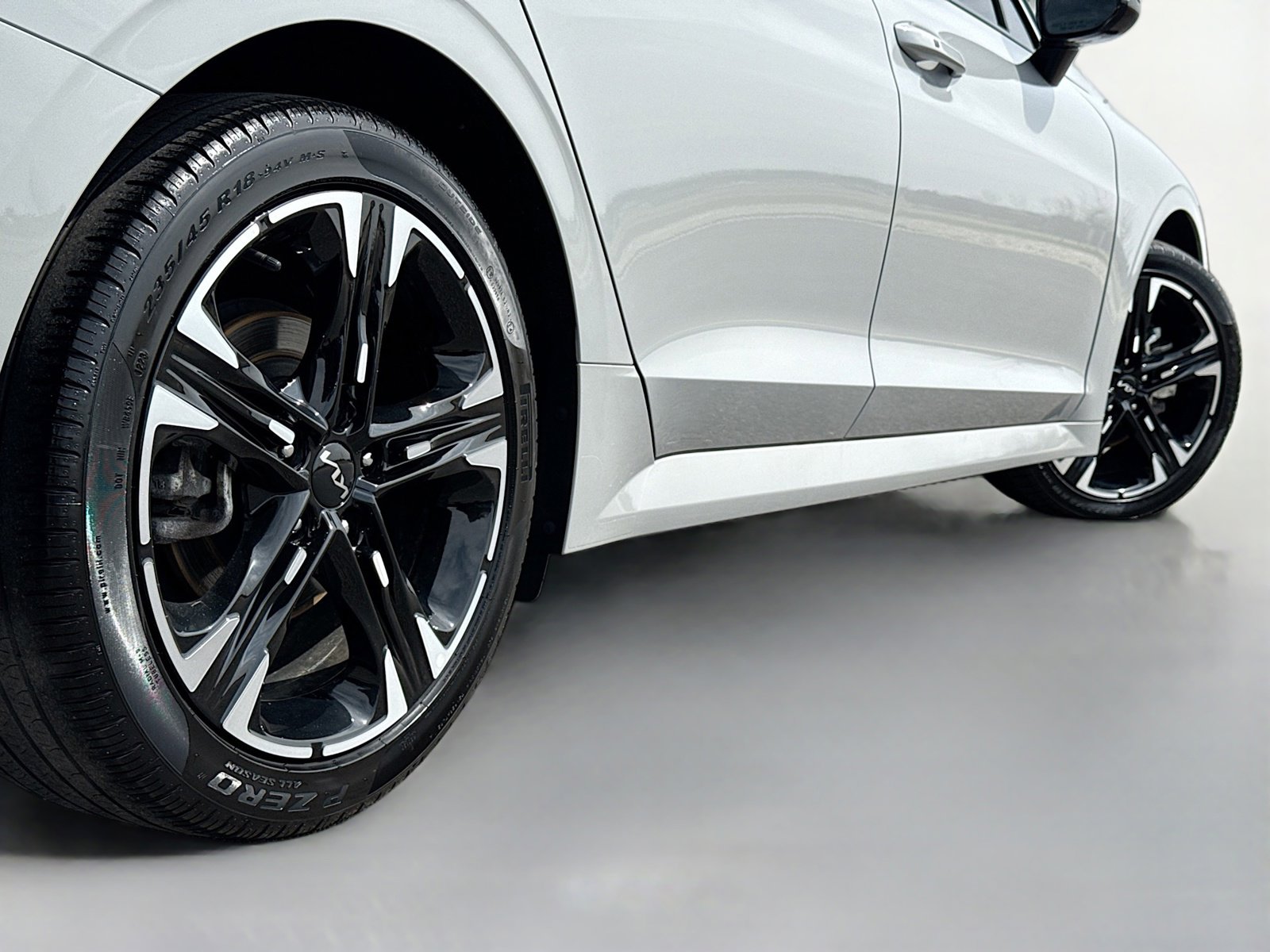 Used 2023 Kia K5 GT-Line image 15