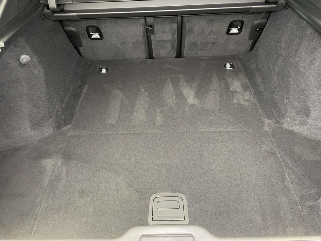 Certified 2025 Porsche Panamera GTS image 20