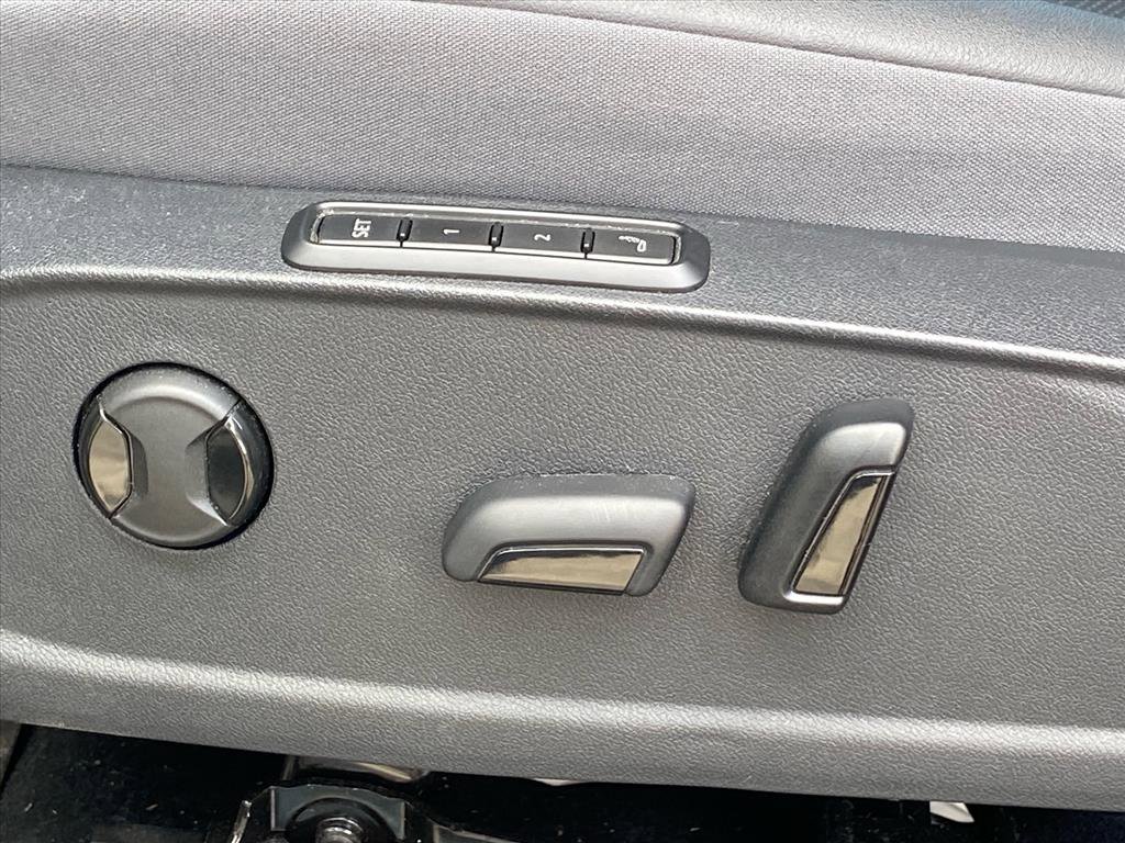 Certified 2023 Volkswagen ID.4 Pro S AWD/4WD image 8