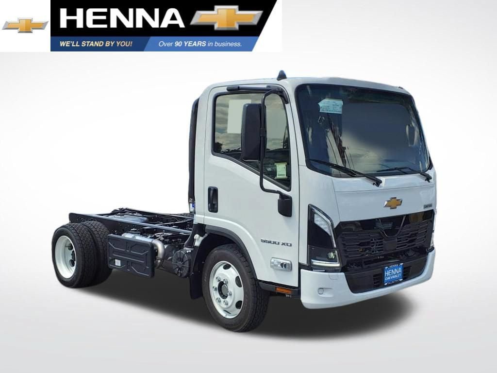New 2025 Chevrolet Low Cab Forward 5500 XD RWD image 1