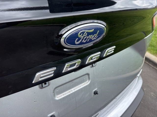Used 2023 Ford Edge SEL AWD/4WD image 46