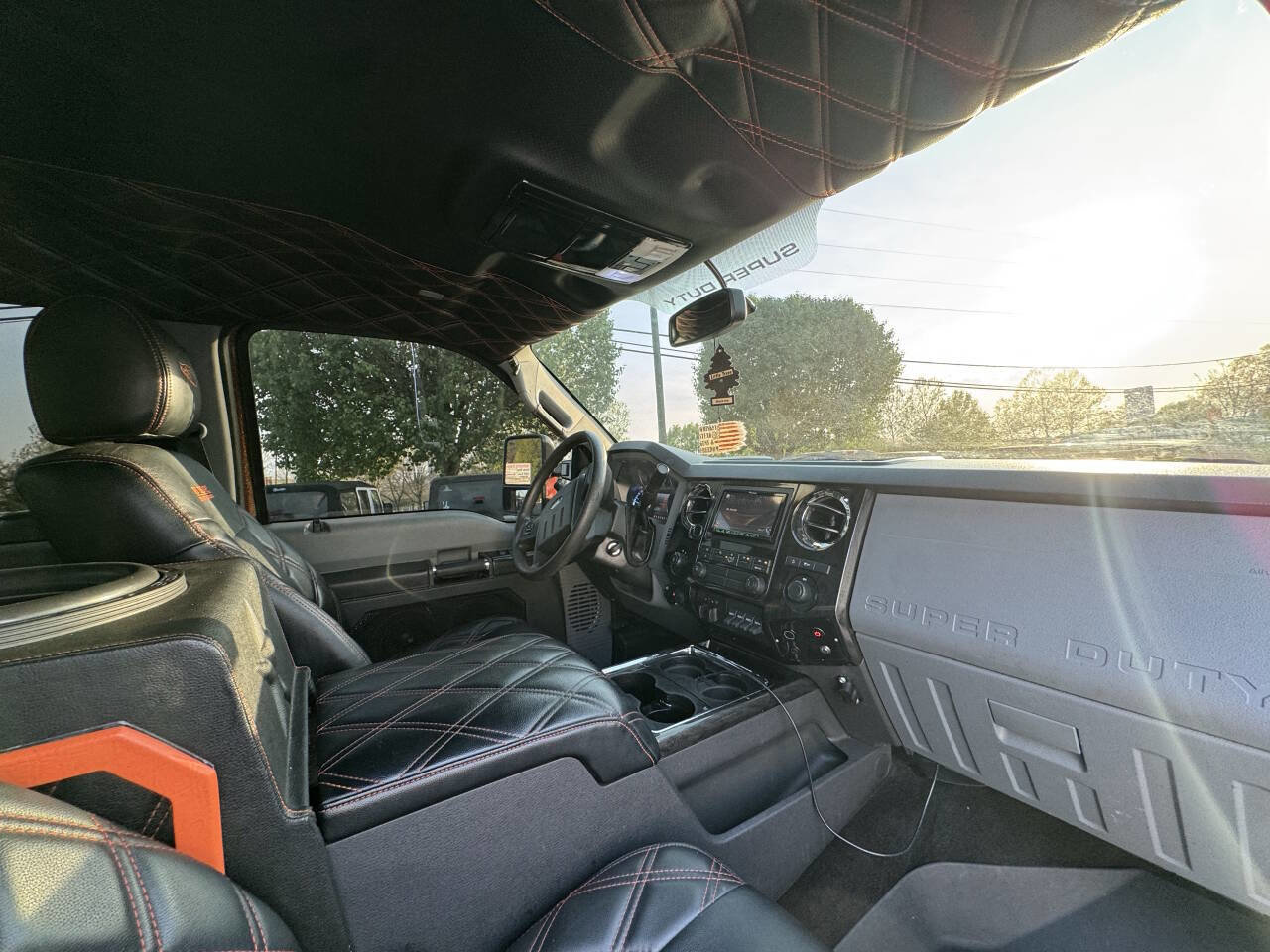 Used 2014 Ford F250 XLT w/ XLT Value Package AWD/4WD image 12