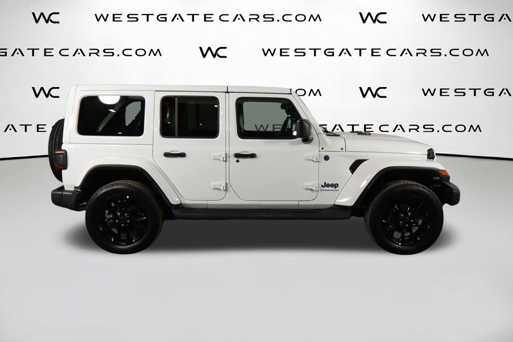 Used 2025 Jeep Wrangler Unlimited Sahara AWD/4WD image 50