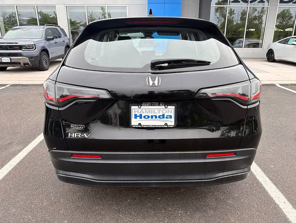 Certified 2024 Honda HR-V LX image 8